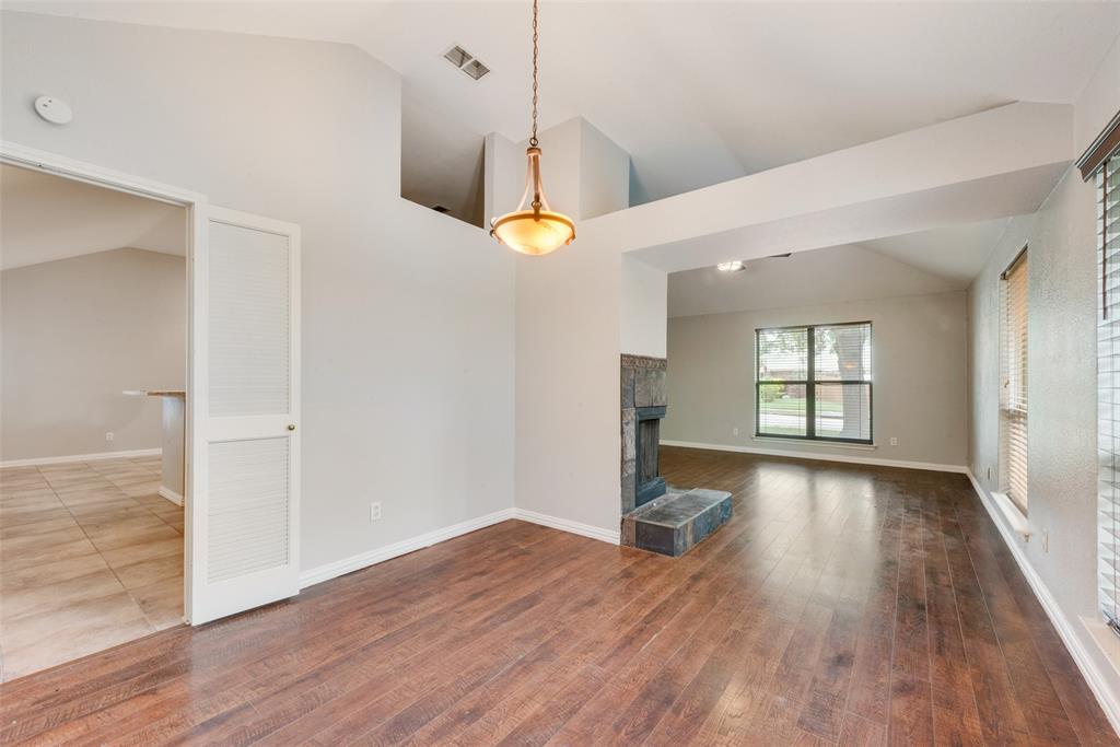 1305 Marigold Drive