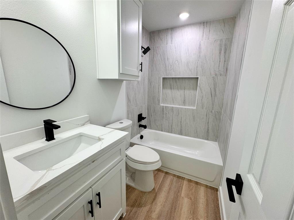 Orig Town Of Greenville - Residential Income