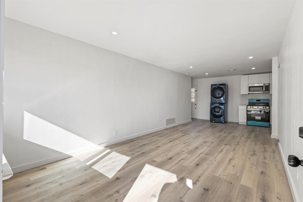 Arlington Estates Add - Residential Lease