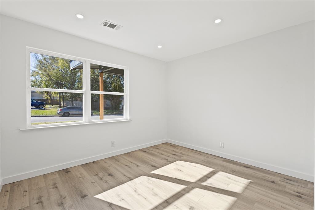 Arlington Estates Add - Residential Lease