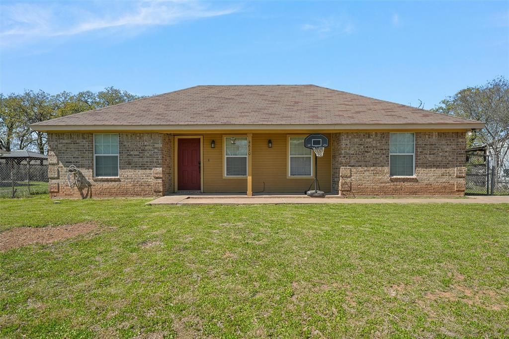 Photo of 4610 Circle C Drive, Bellmead, TX 76705 (MLS # 21215152)