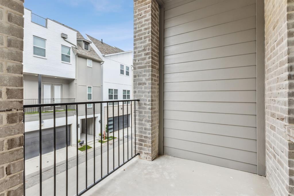 SoHo Square - Residential