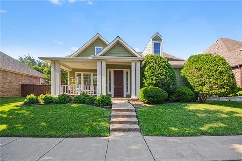 Photo of 1729 Auburn Drive, Carrollton, TX 75007 (MLS # 21269706)