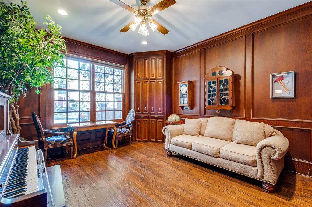 5435 Preston Fairways Circle