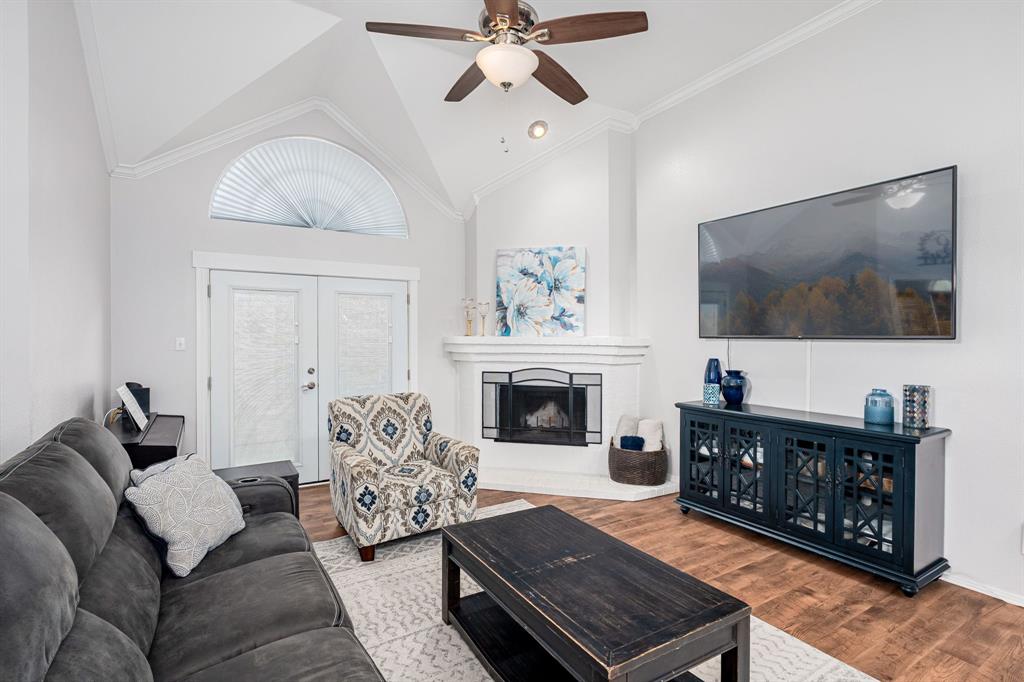 6829 Barbican Drive