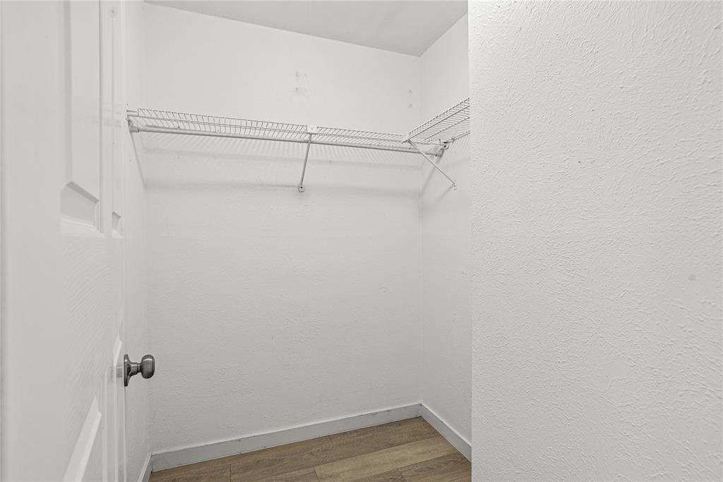 Cambridge Condos Ph 01 03 - Residential