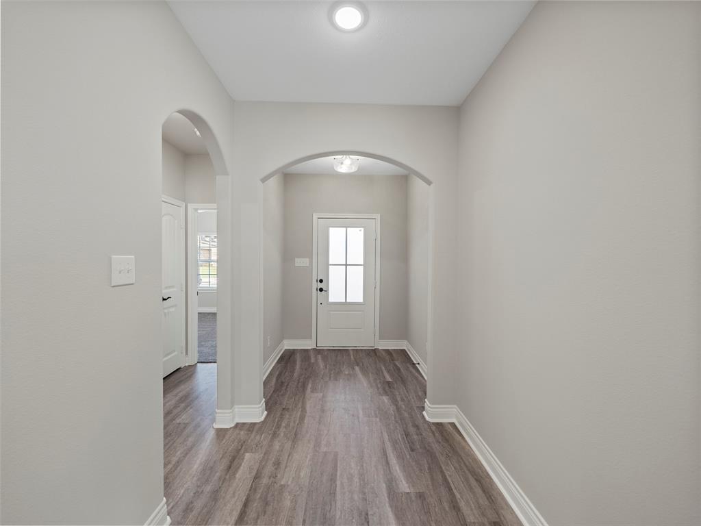 409 Ellis Place Drive