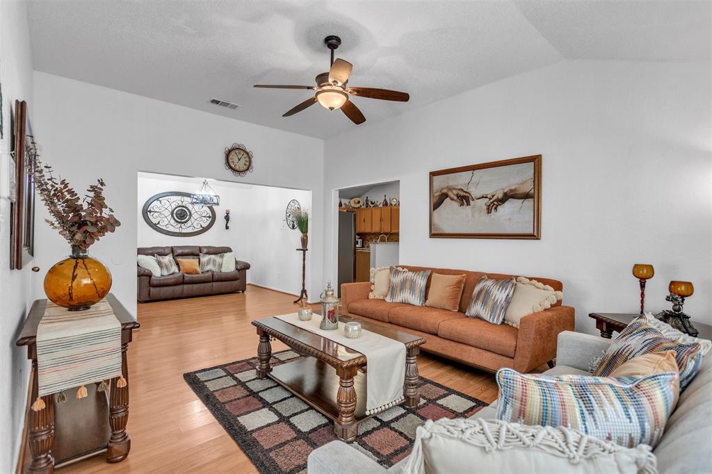 Hillside Oaks Ph 05 01 - Residential