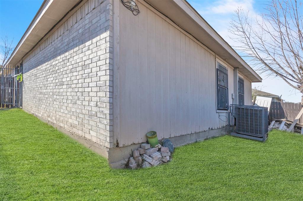 Hillside Oaks Ph 05 01 - Residential