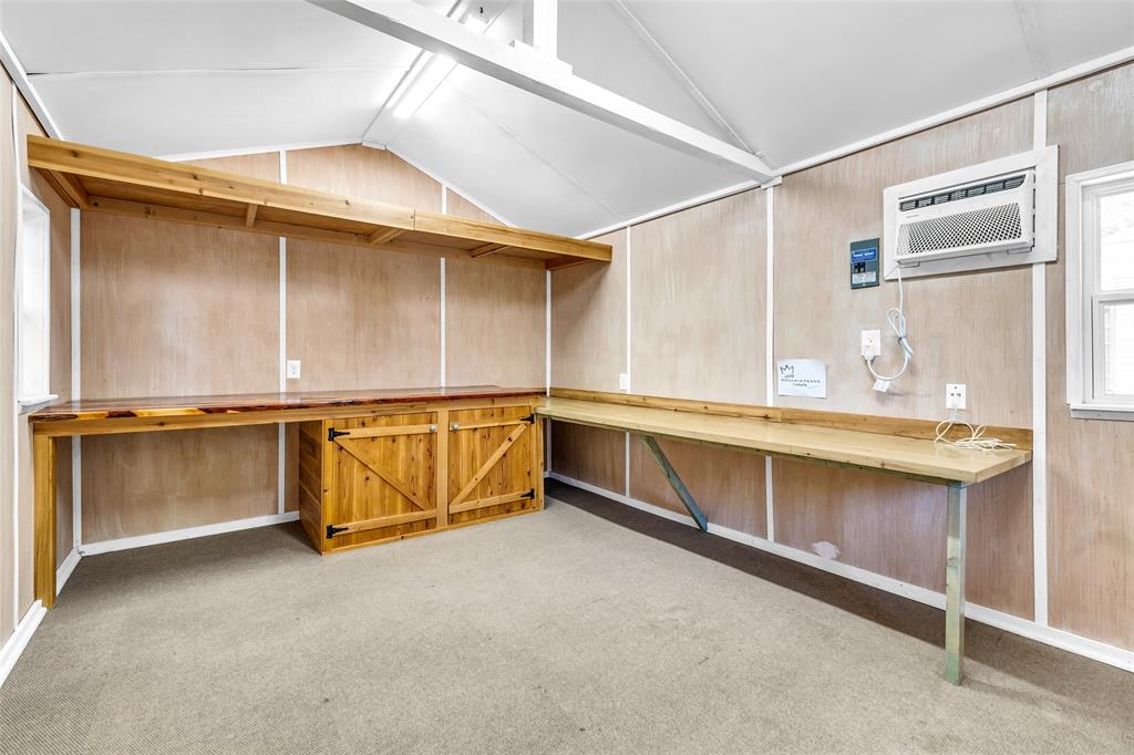 Lakeshore Hills - Residential