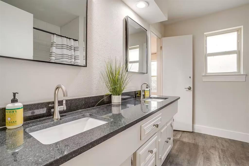 NOTTINGHAM ESTATES - Residential