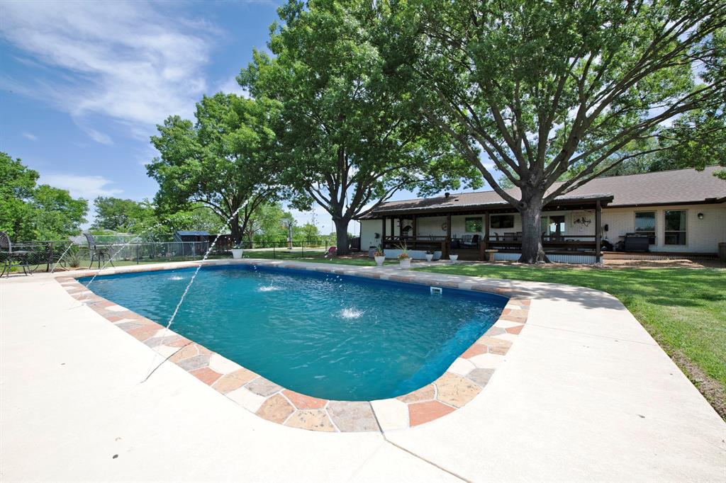 6612 Eastview Drive
