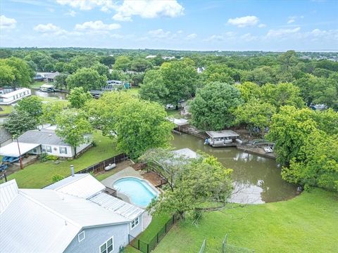 Tiny photo for 4404 W Fernwood Court, Granbury, TX 76049 (MLS # 21201123)