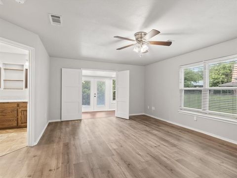 Tiny photo for 4404 W Fernwood Court, Granbury, TX 76049 (MLS # 21201123)