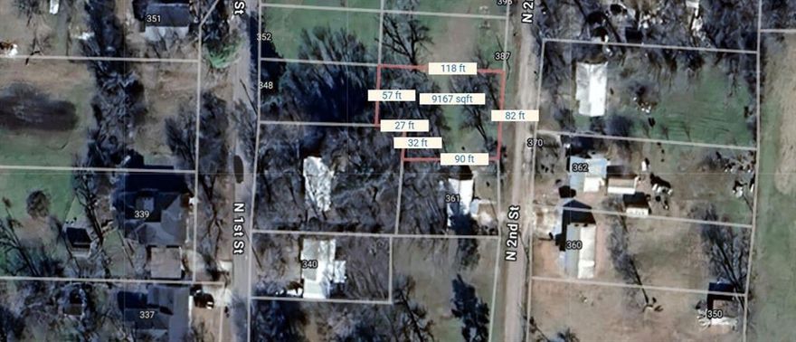 Great opportunity to own a buildable lot in the quiet community of Point, TX. This vacant property is located in town with easy access to local schools, shopping, and Highway 69. Whether you’re looking to build a primary residence, investment property, or weekend getaway, this lot offers flexibility and convenience.