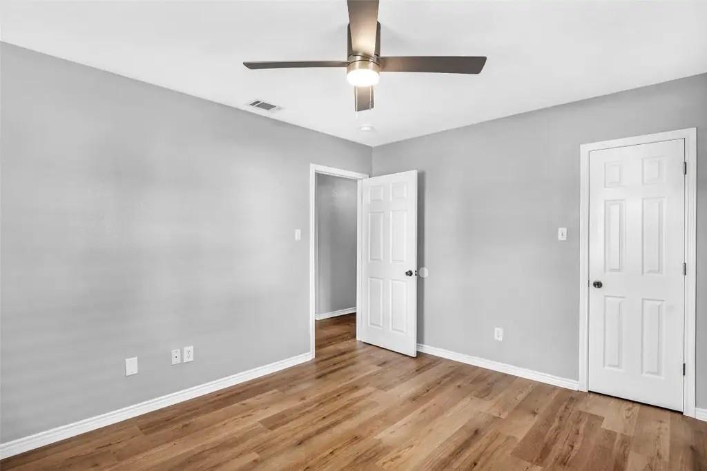 Lake Como Place - Residential