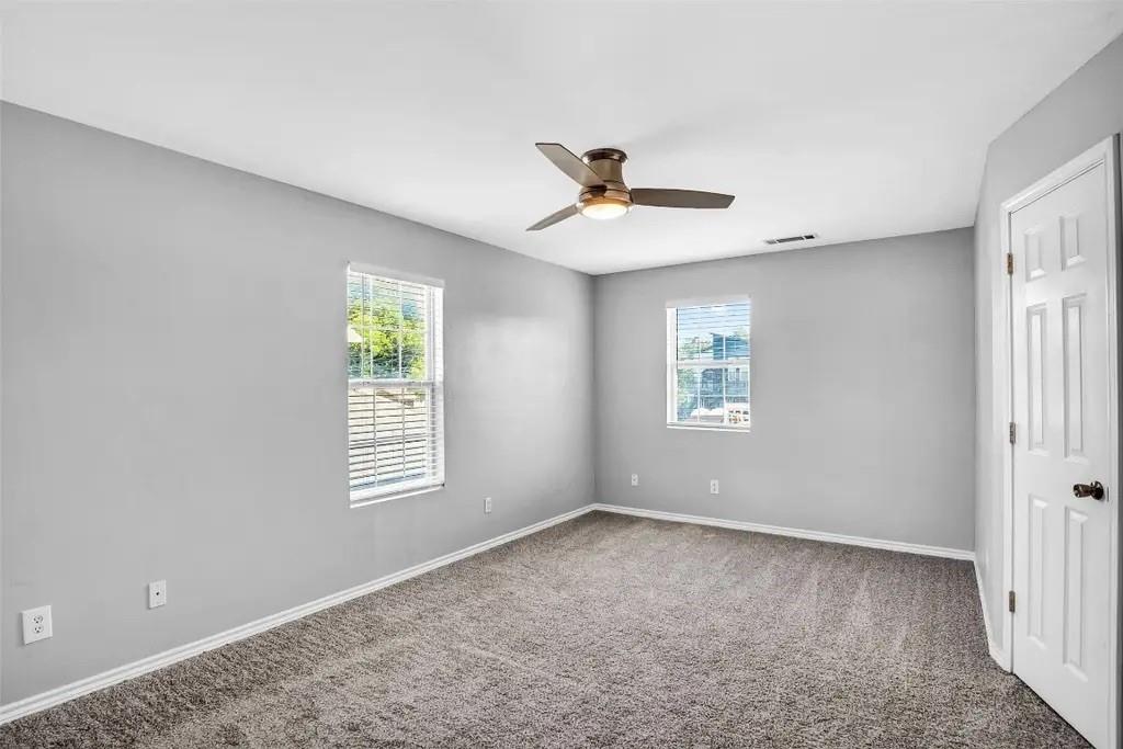 Lake Como Place - Residential