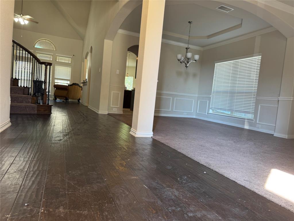 912 Foxtail Drive