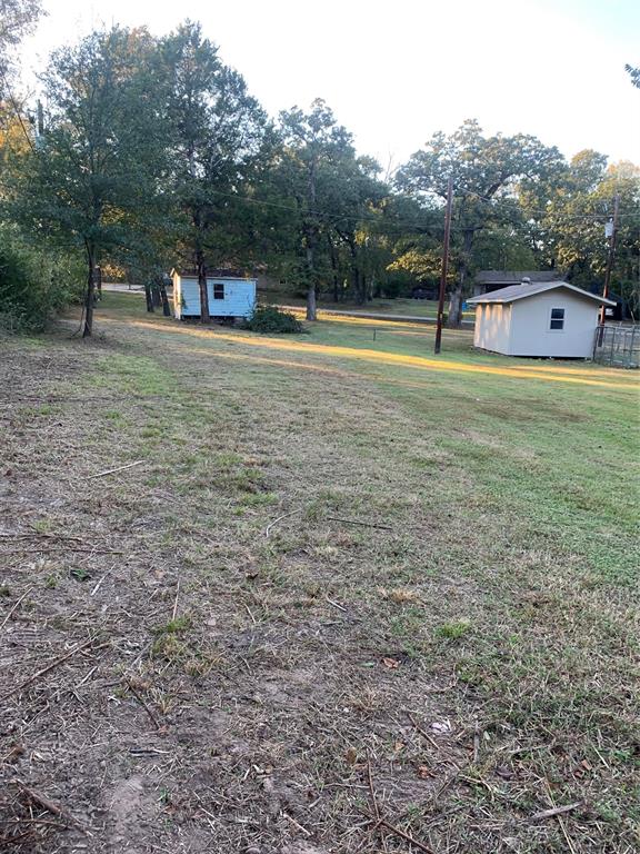 00 Leaning Oak Drive