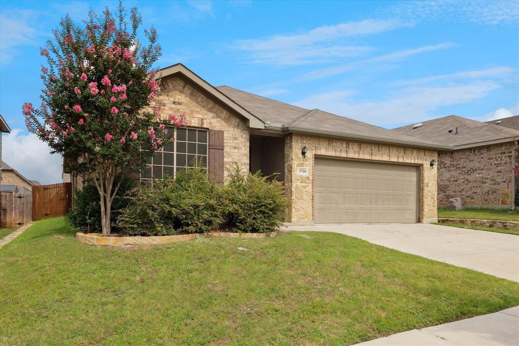3720 Harbour Mist Trail