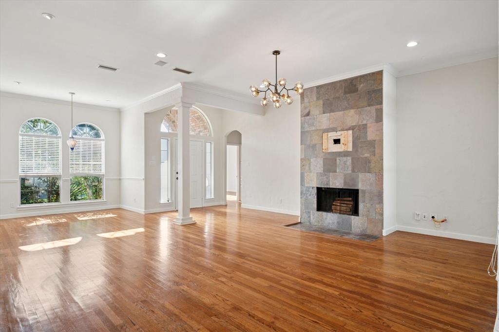 4910 Shadowood Trail
