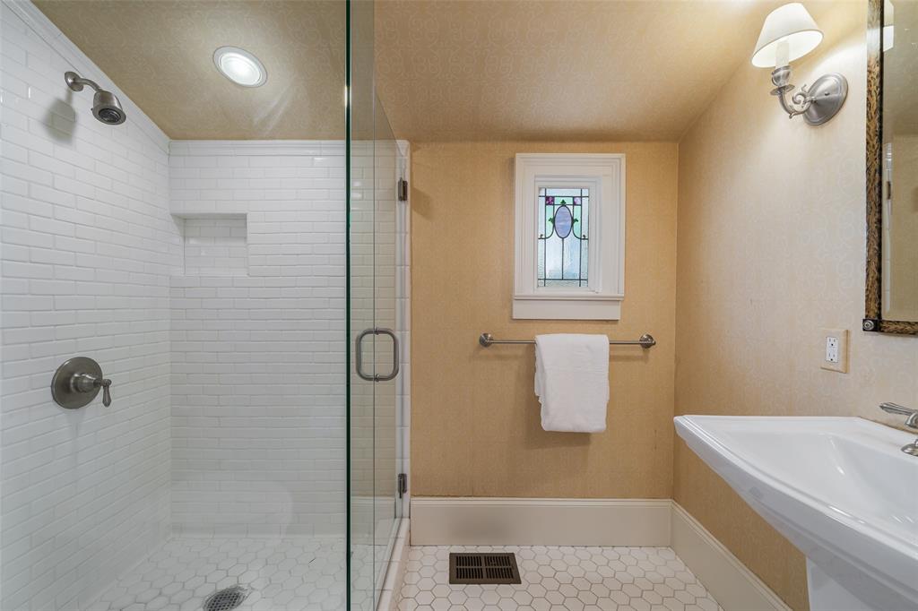 Thomas Add - Residential