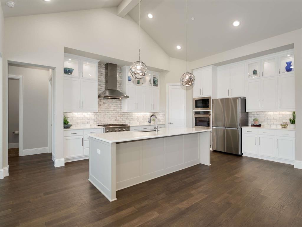 1040 Sugar Bars Drive