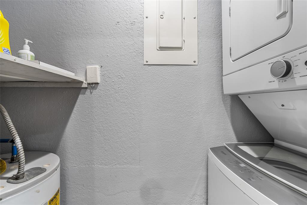 Crestbluff Condo - Residential