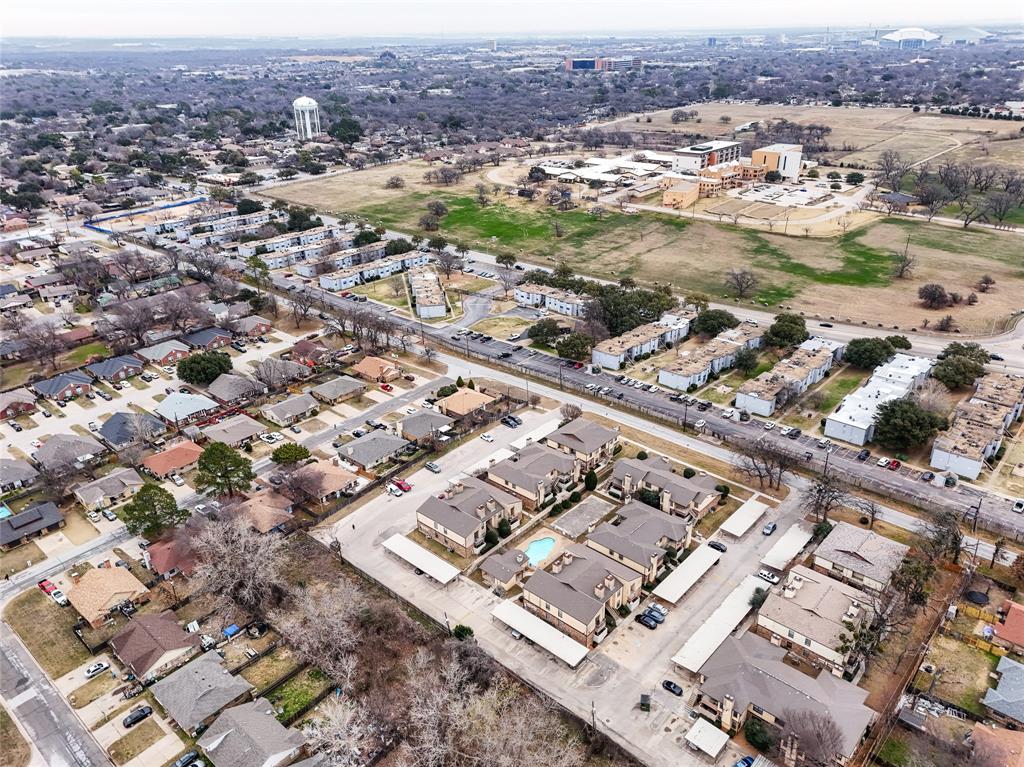 Crestbluff Condo - Residential