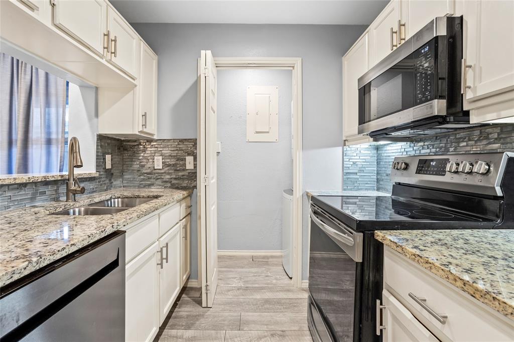 Crestbluff Condo - Residential