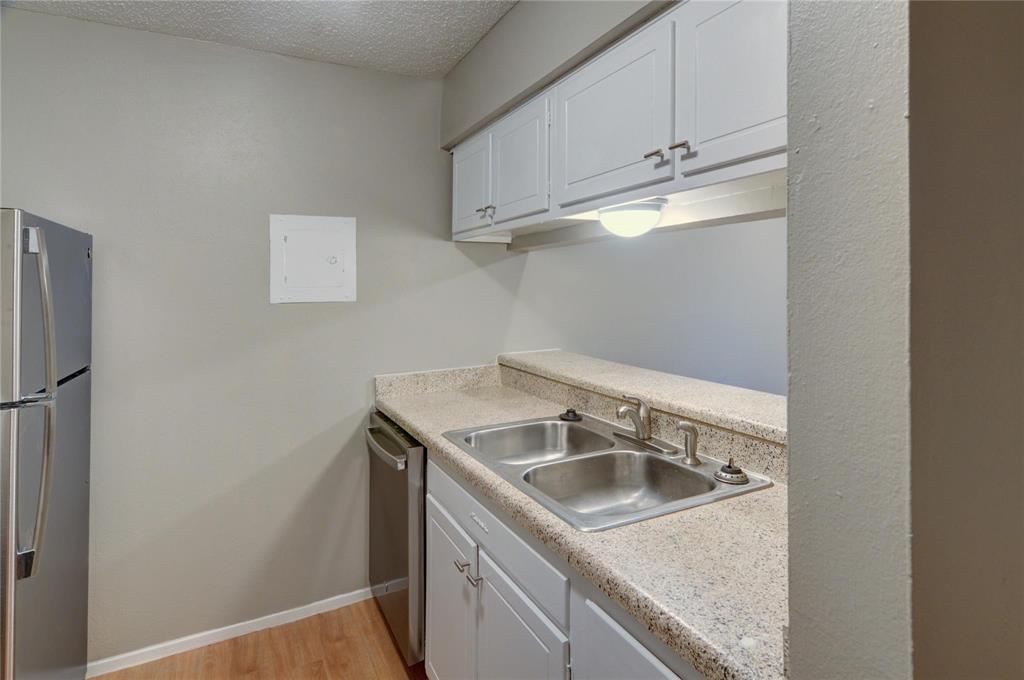 Woodhaven Condo - Residential Lease