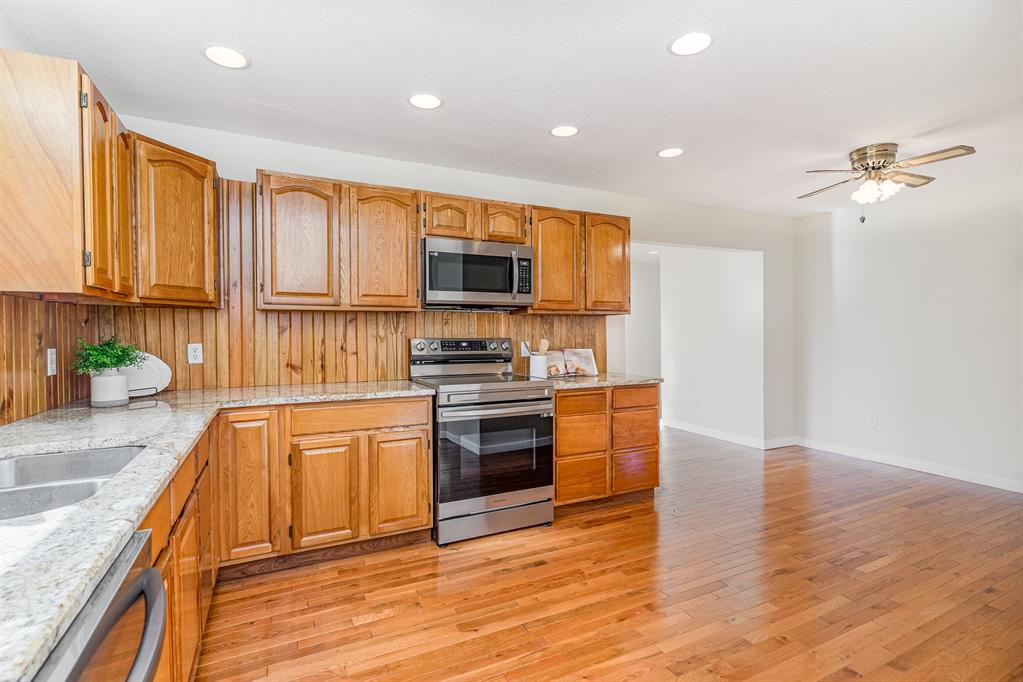 Pin Oaks Add - Residential