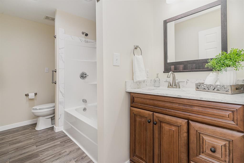 Pin Oaks Add - Residential