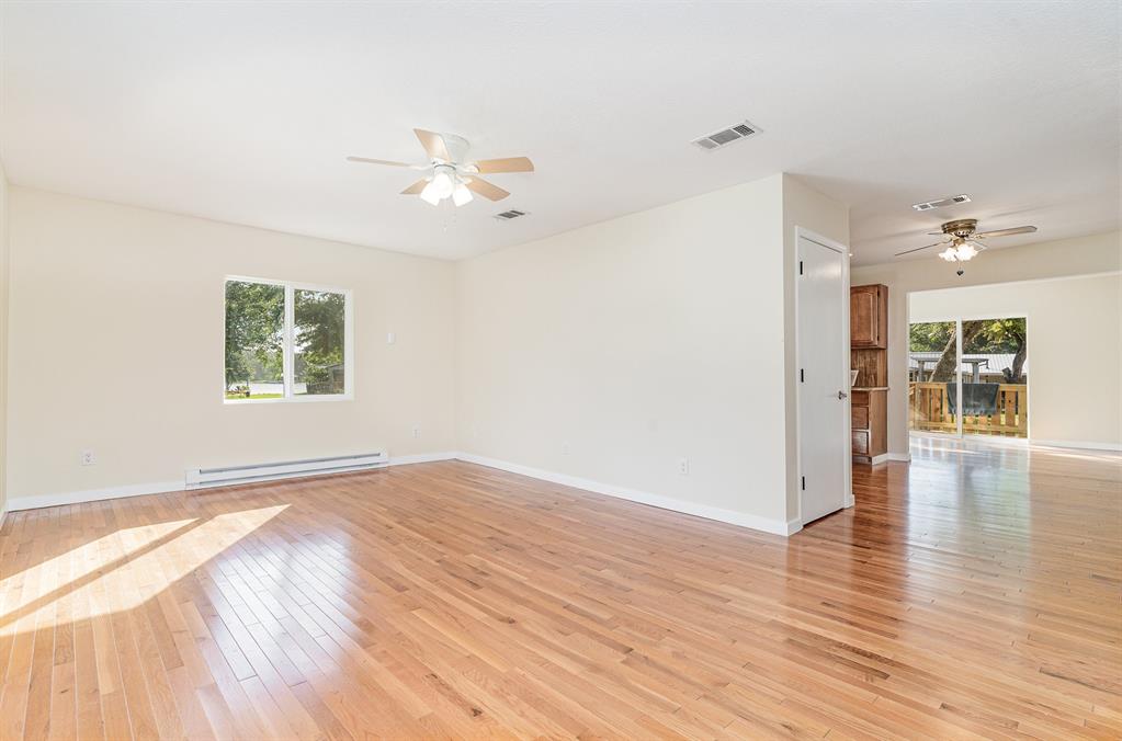 Pin Oaks Add - Residential