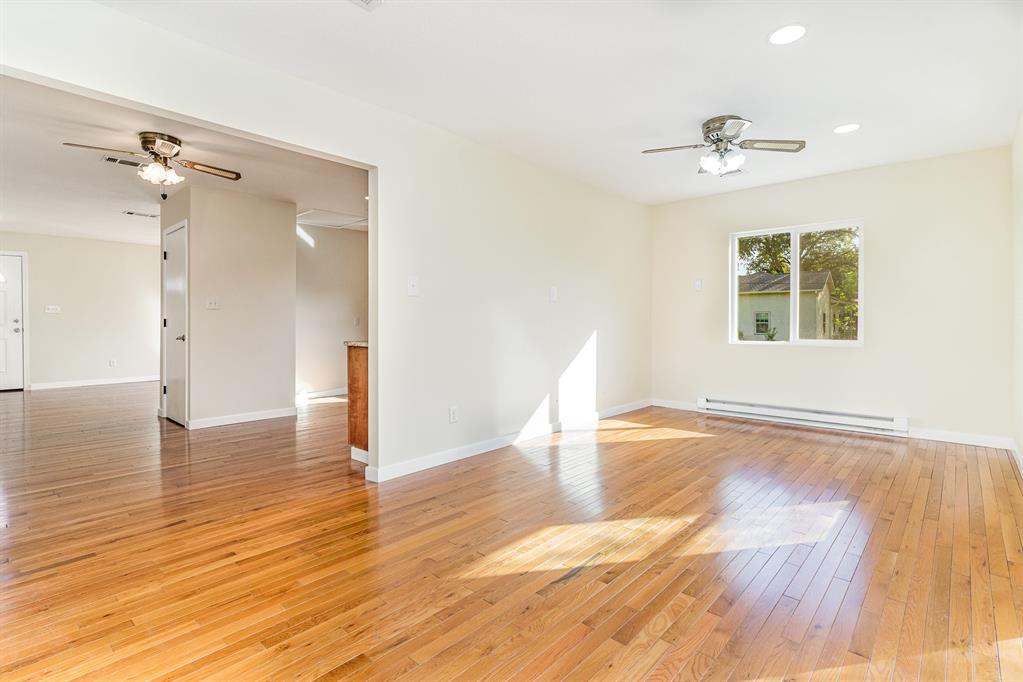 Pin Oaks Add - Residential