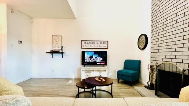 Forest Point Twnhms Condo Ph 01-02 - Residential