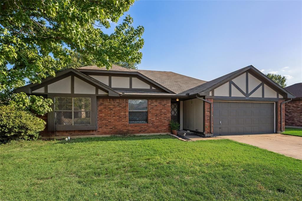 Photo of 3317 Fairmeadows Lane, Fort Worth, TX 76123 (MLS # 21194242)