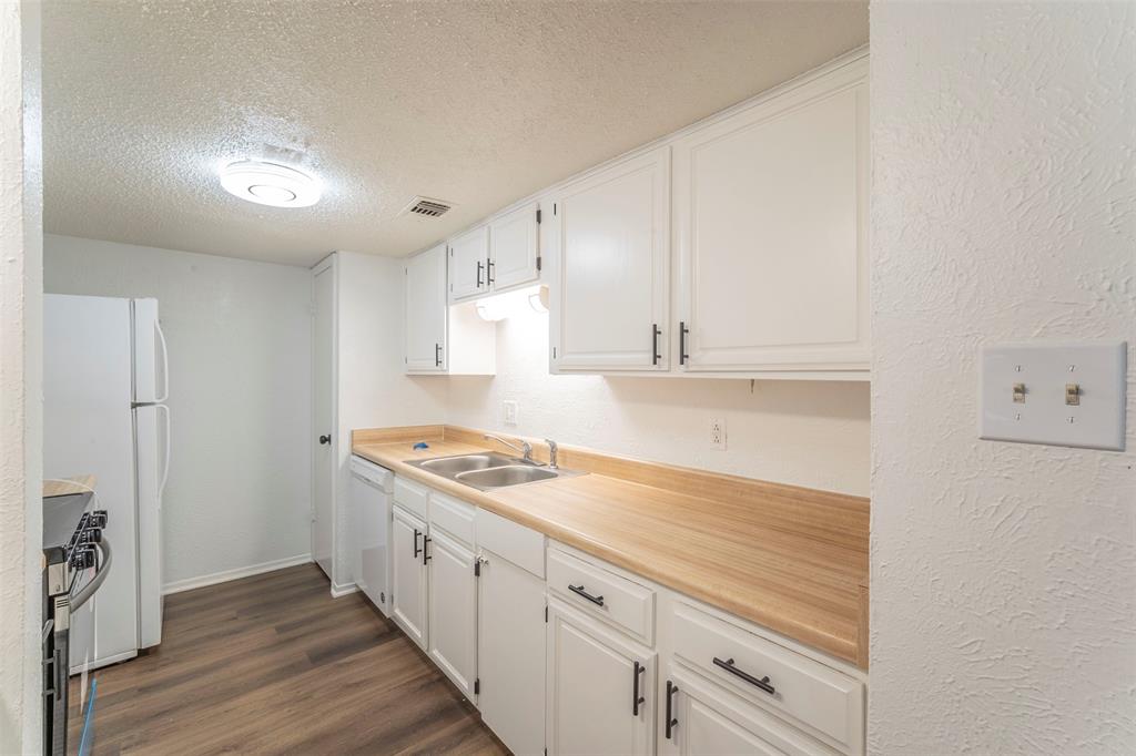 1606 Choteau Circle