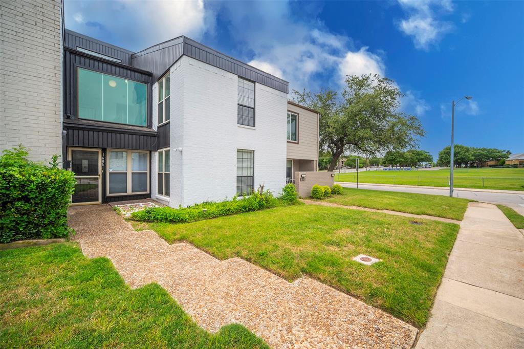1606 Choteau Circle