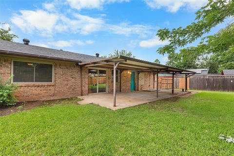 3209 N Calais Street Sherman TX 75090