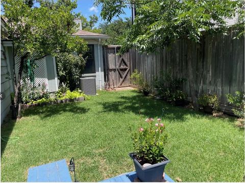 Tiny photo for 4639 Westside Drive, Highland Park, TX 75209 (MLS # 21305337)