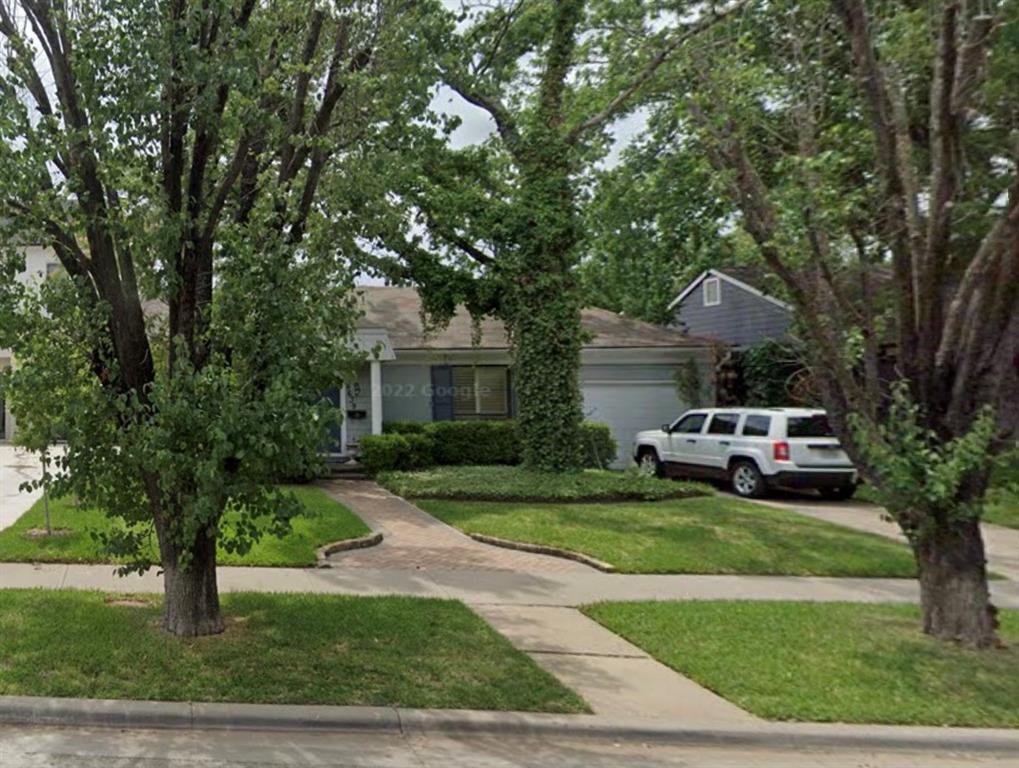 4639 Westside Drive