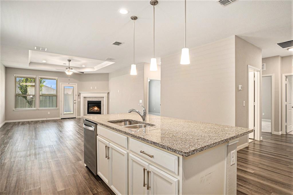2535 Candle Lane