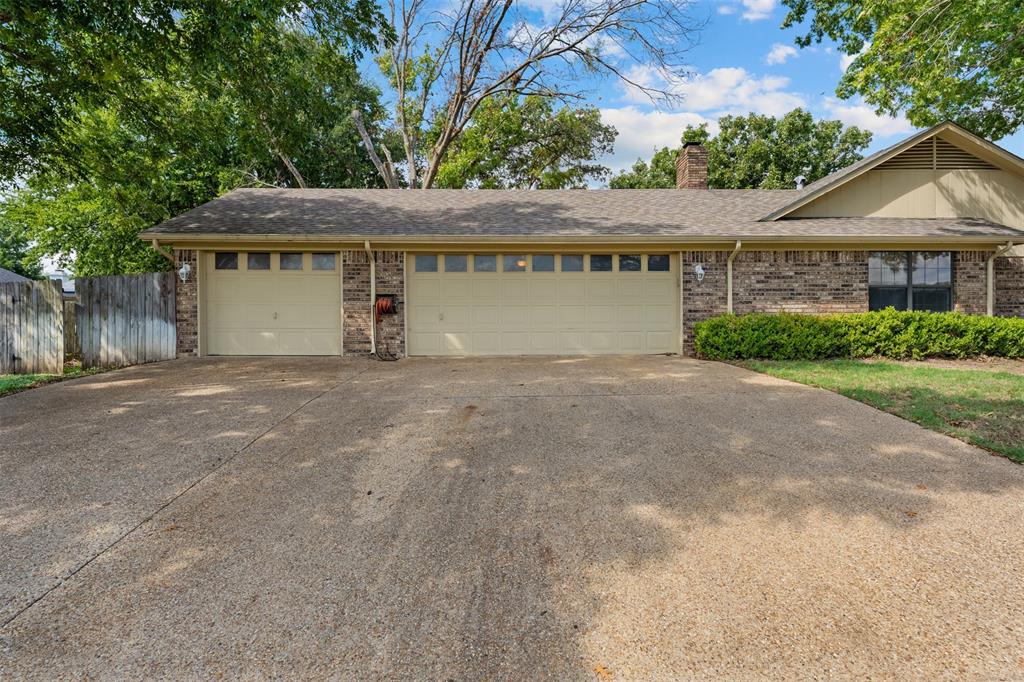 10 Oleander Street