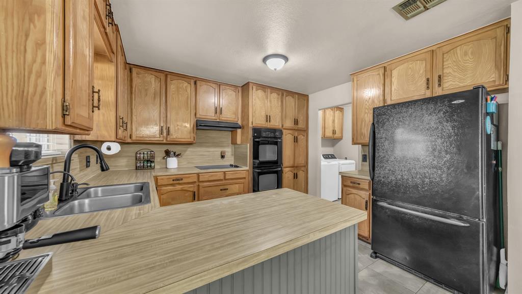 Avondale Heights Estates Add - Residential