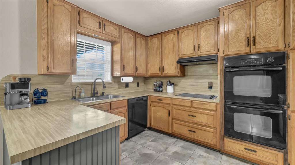 Avondale Heights Estates Add - Residential