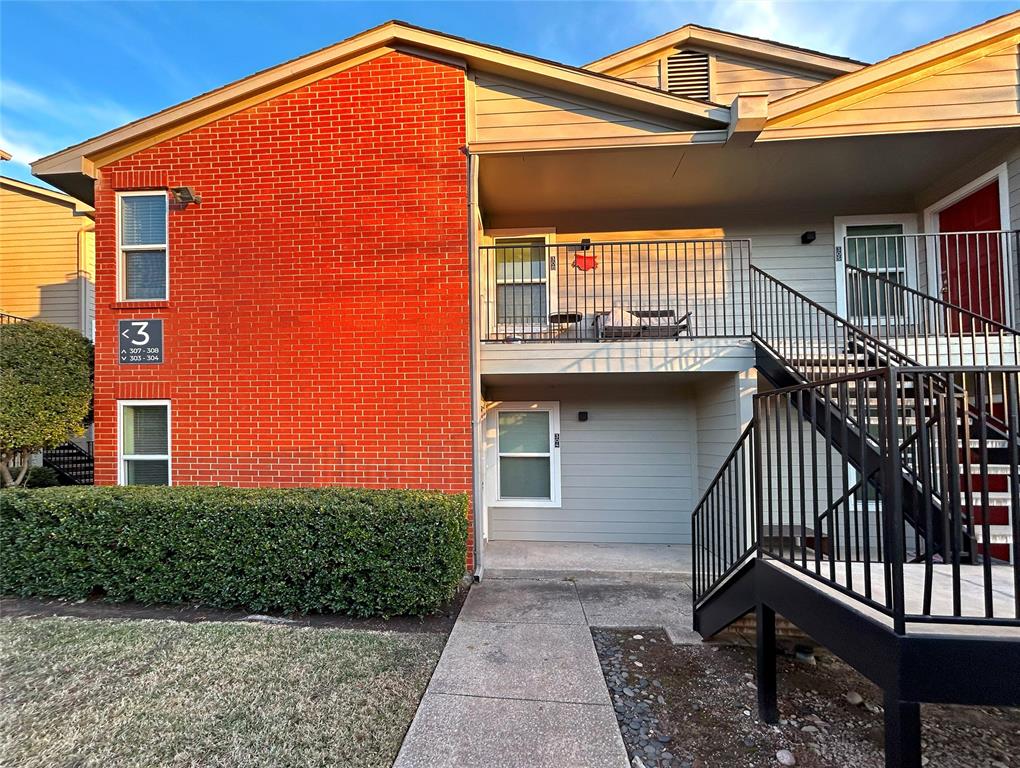 Skillman Bend Condo - Residential