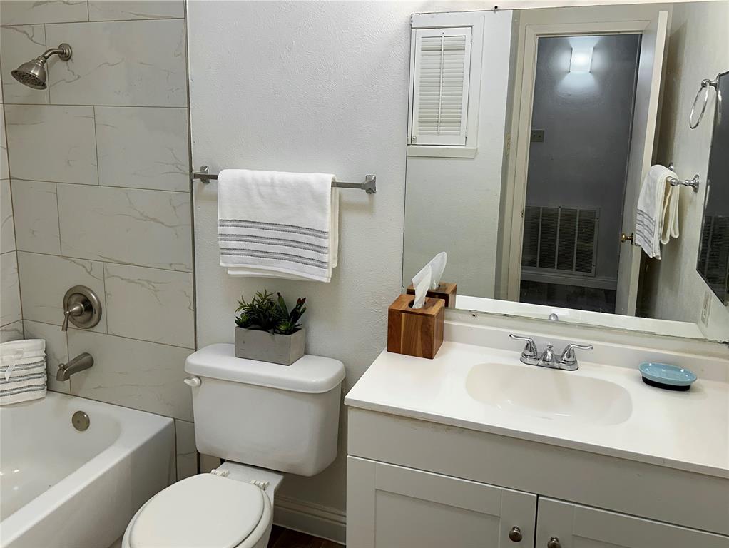 Skillman Bend Condo - Residential