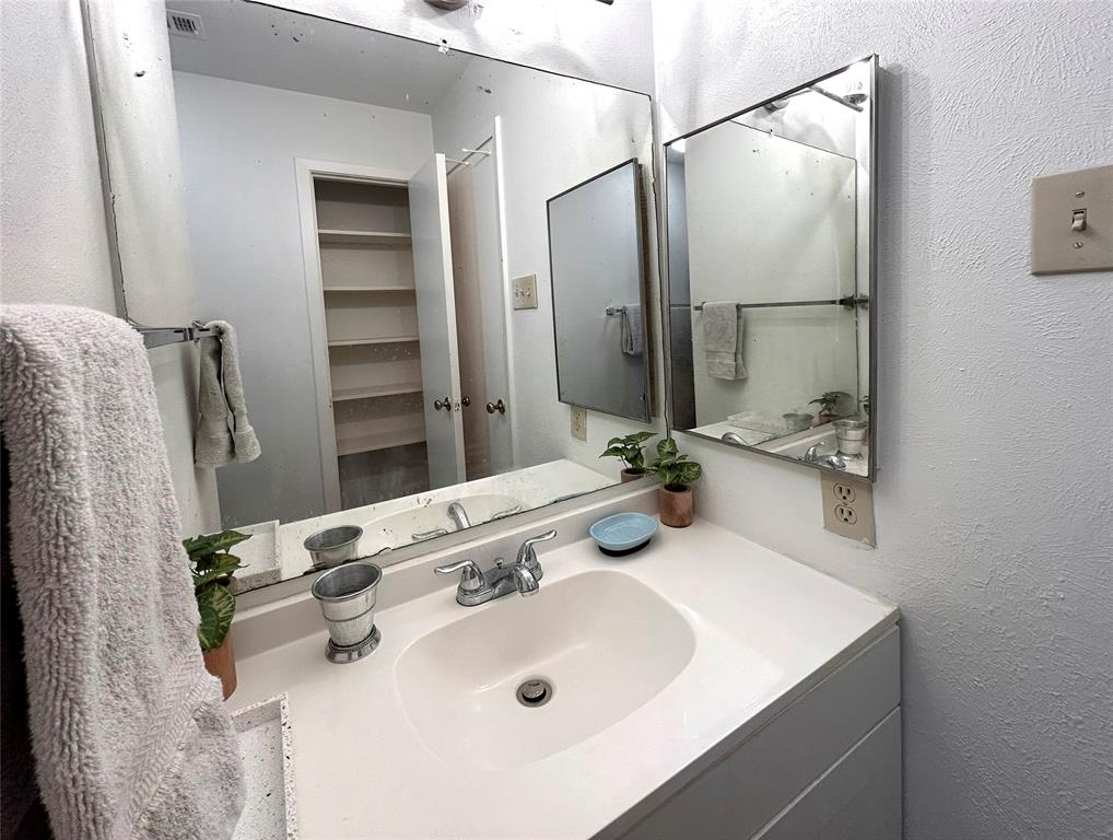 Skillman Bend Condo - Residential