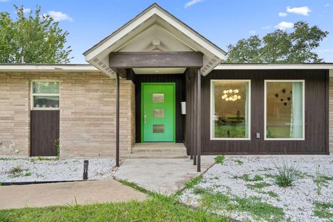 3427 Saint Cloud Circle Dallas TX 75229